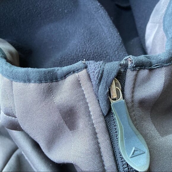 McKinley Windprotector  Softshell 3000 Jacket - Picture 11 of 16